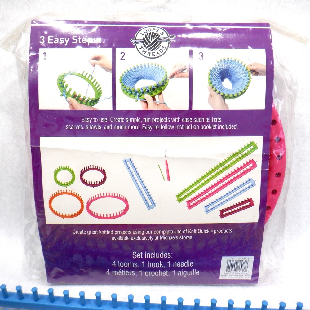 Loops & Threads Knit Quick Round Knitting Loom Set - Picture 5 of 8